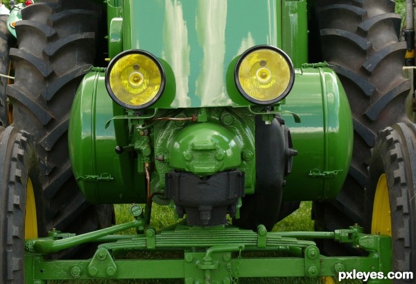 Farm tractor